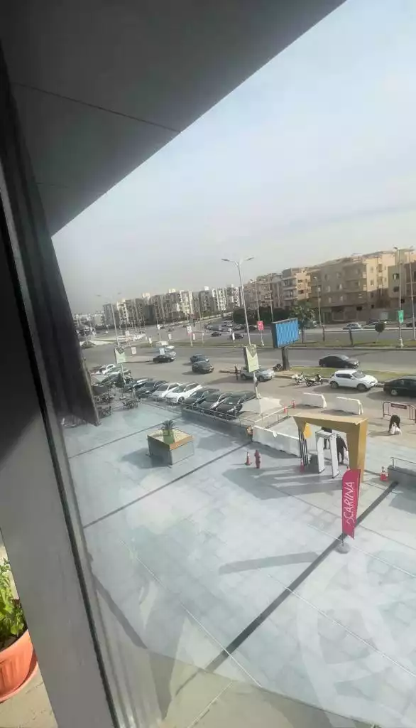https://aqarmap.com.eg/ar/listing/4418810-for-rent-cairo-el-sheikh-zayed-city-compounds-in-sheikh-zayed-dh-jyt-blz-mykwn-llttwyr