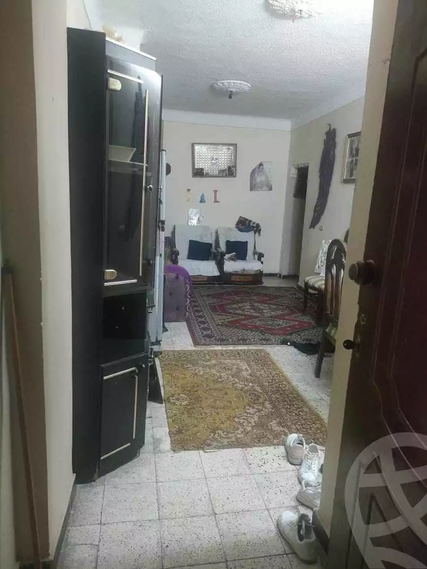 https://aqarmap.com.eg/en/listing/4459466-for-sale-alexandria-alhadara-new-el-hadra-saeed-el-labban-st