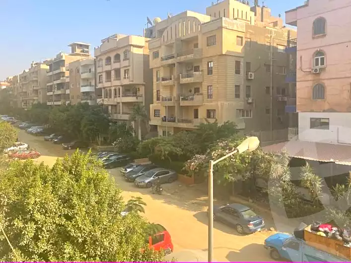 https://aqarmap.com.eg/en/listing/2040178-for-sale-cairo-mokattam-lhdb-l-ly