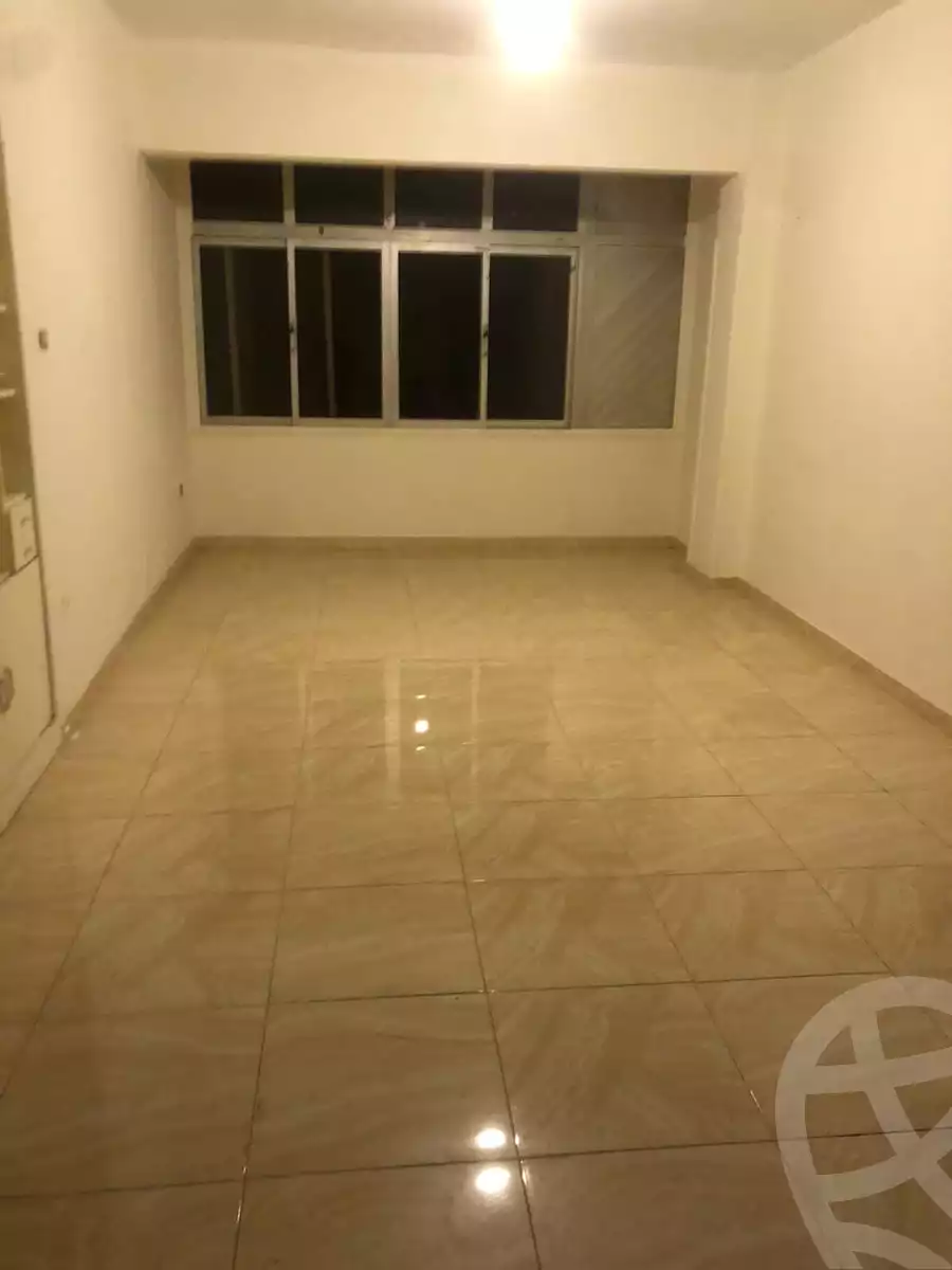 https://aqarmap.com.eg/ar/listing/4468120-for-rent-cairo-helwan-mnshy-yn-hlwn-rael-st