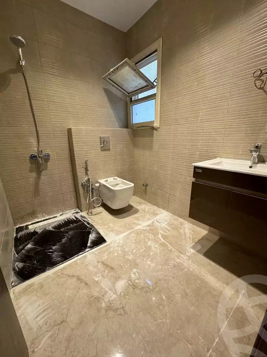 https://aqarmap.com.eg/en/listing/4473555-for-rent-cairo-new-cairo-compounds-stwn-ryzydns-by-ar-y-llttwyr