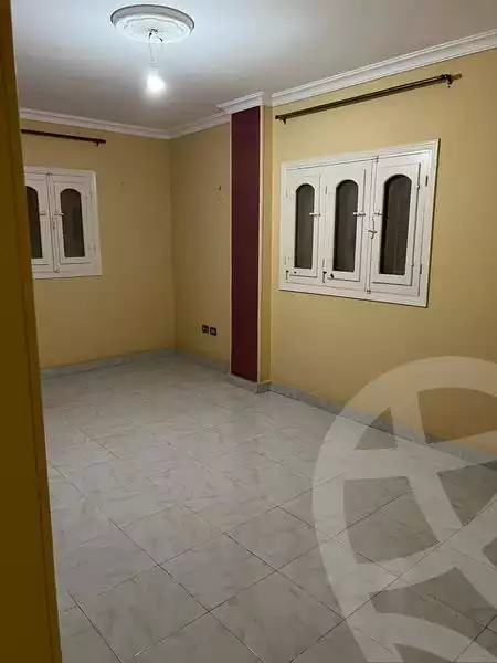 https://aqarmap.com.eg/en/listing/4487573-for-rent-cairo-mokattam-shareaa-9