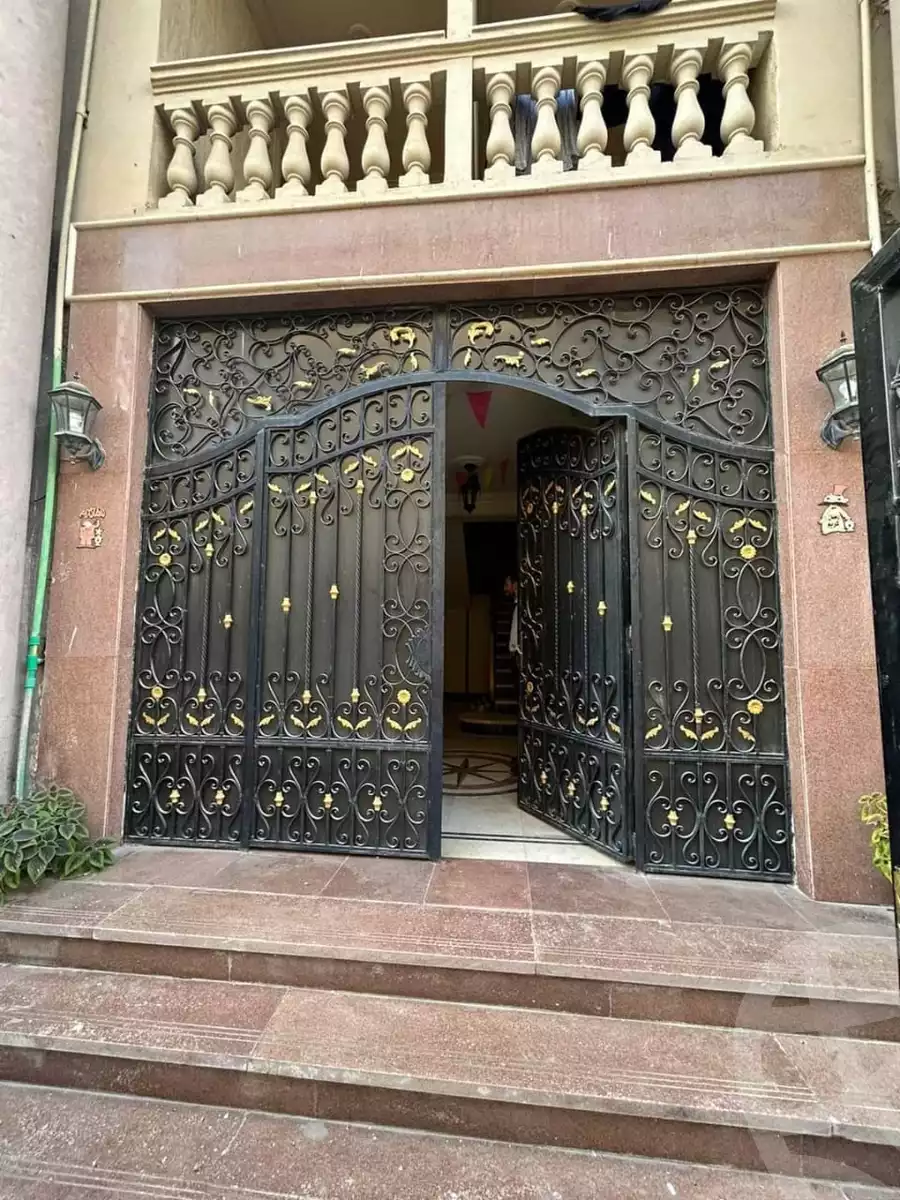 https://aqarmap.com.eg/en/listing/4494354-for-sale-cairo-al-oubour-el-hay-el-sades-el-sheikh-mohamed-refaat-st