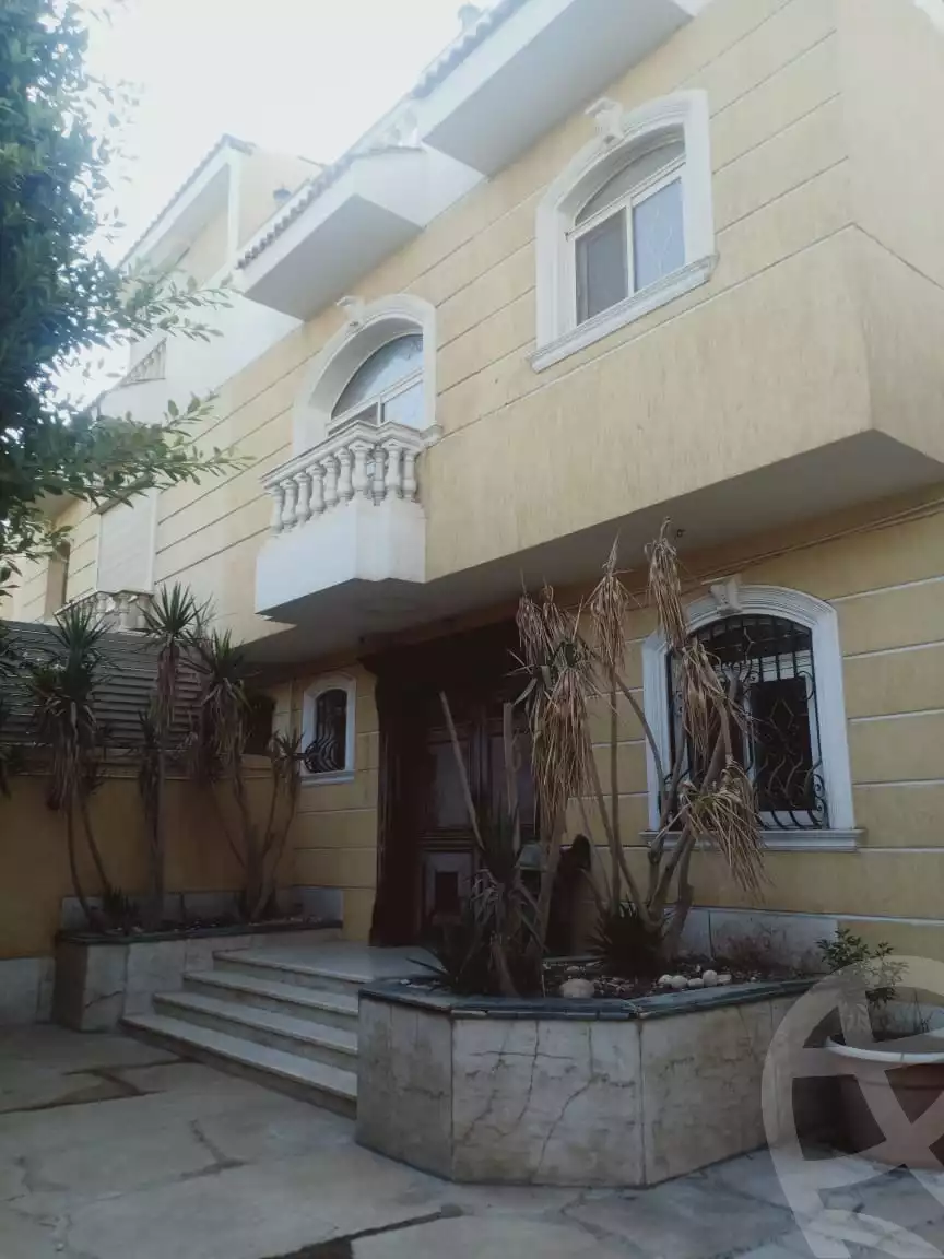 https://aqarmap.com.eg/ar/listing/4498259-for-sale-cairo-el-sheikh-zayed-city-compounds-in-sheikh-zayed-moon-land
