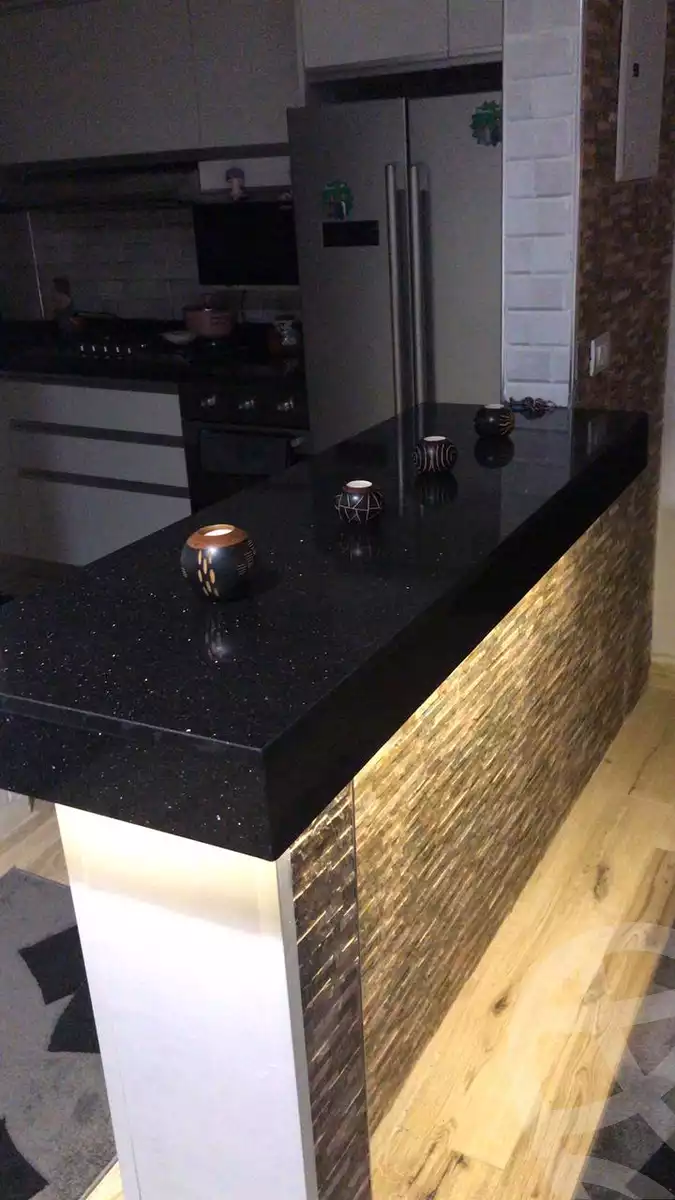https://aqarmap.com.eg/ar/listing/4036432-for-rent-cairo-new-cairo-el-kattameya-compounds-in-kattameya-crystal-plaza