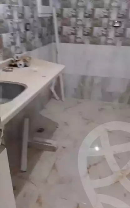 https://aqarmap.com.eg/ar/listing/4485024-for-rent-alexandria-el-asafra-al-molazem-basiowni-st
