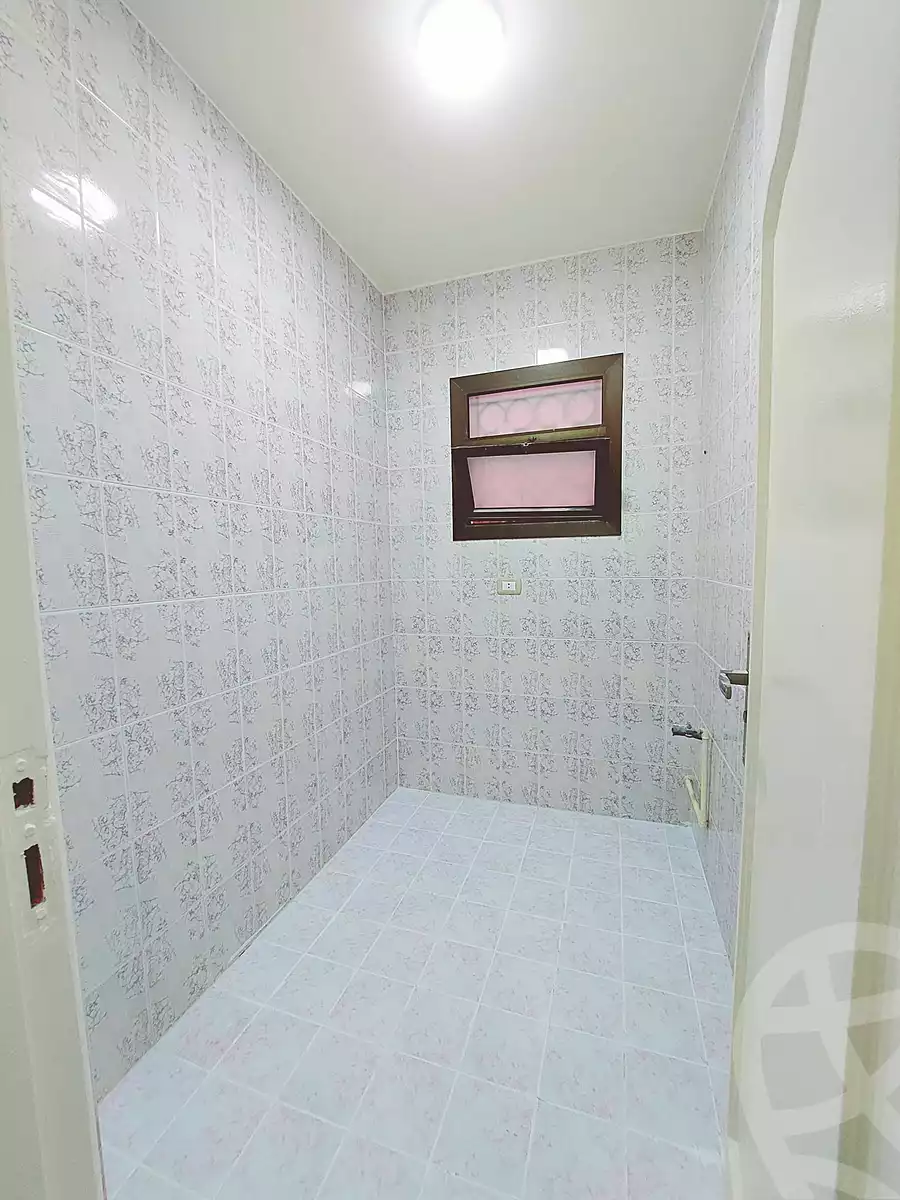 https://aqarmap.com.eg/en/listing/5273666-for-sale-alexandria-l-jmy-shataa-el-nakheel-el-yasmin-st