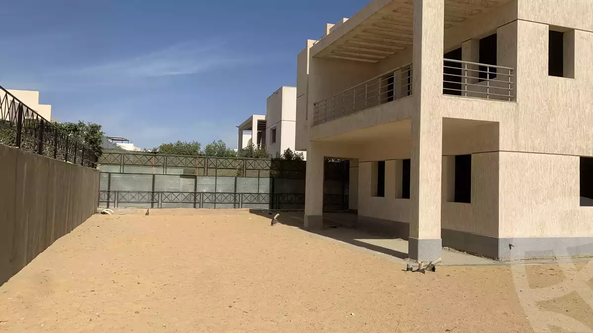 https://aqarmap.com.eg/en/listing/5298496-for-sale-cairo-new-cairo-madinaty-lmntq-lkhms-fylt
