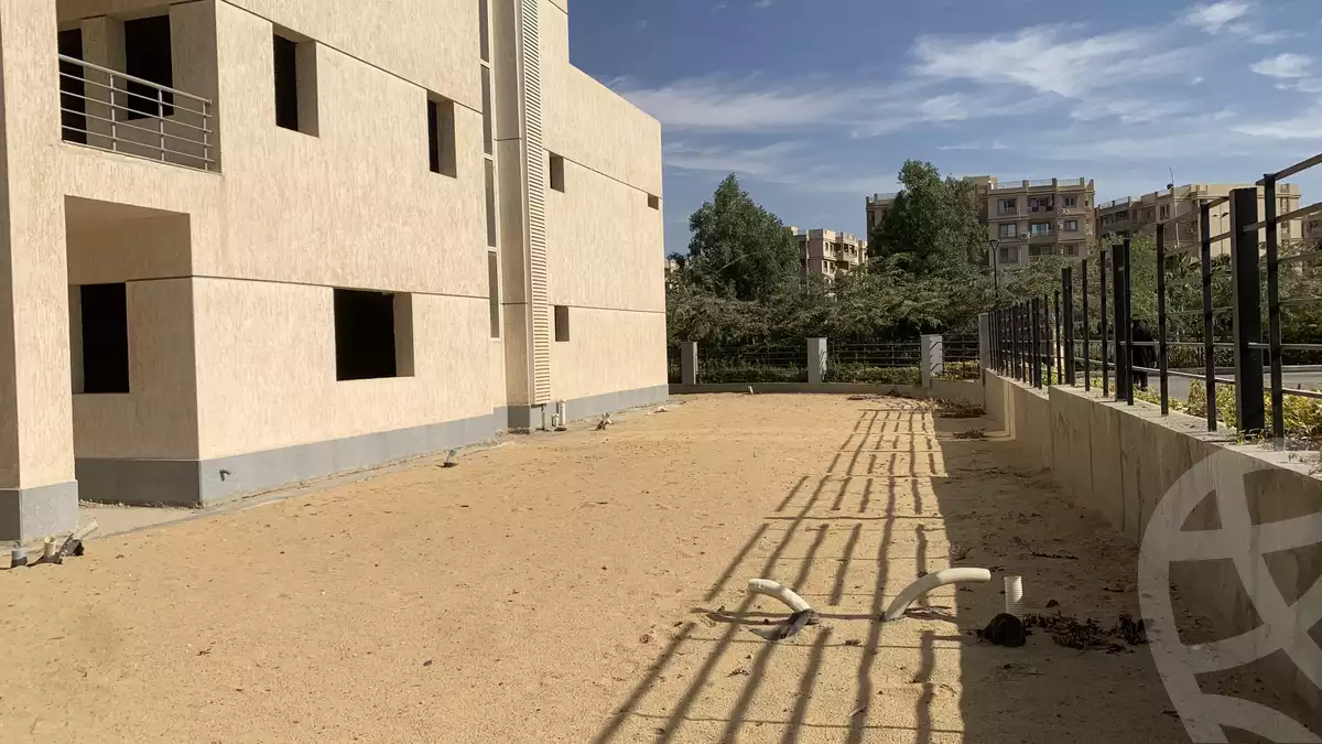 https://aqarmap.com.eg/en/listing/5298496-for-sale-cairo-new-cairo-madinaty-lmntq-lkhms-fylt