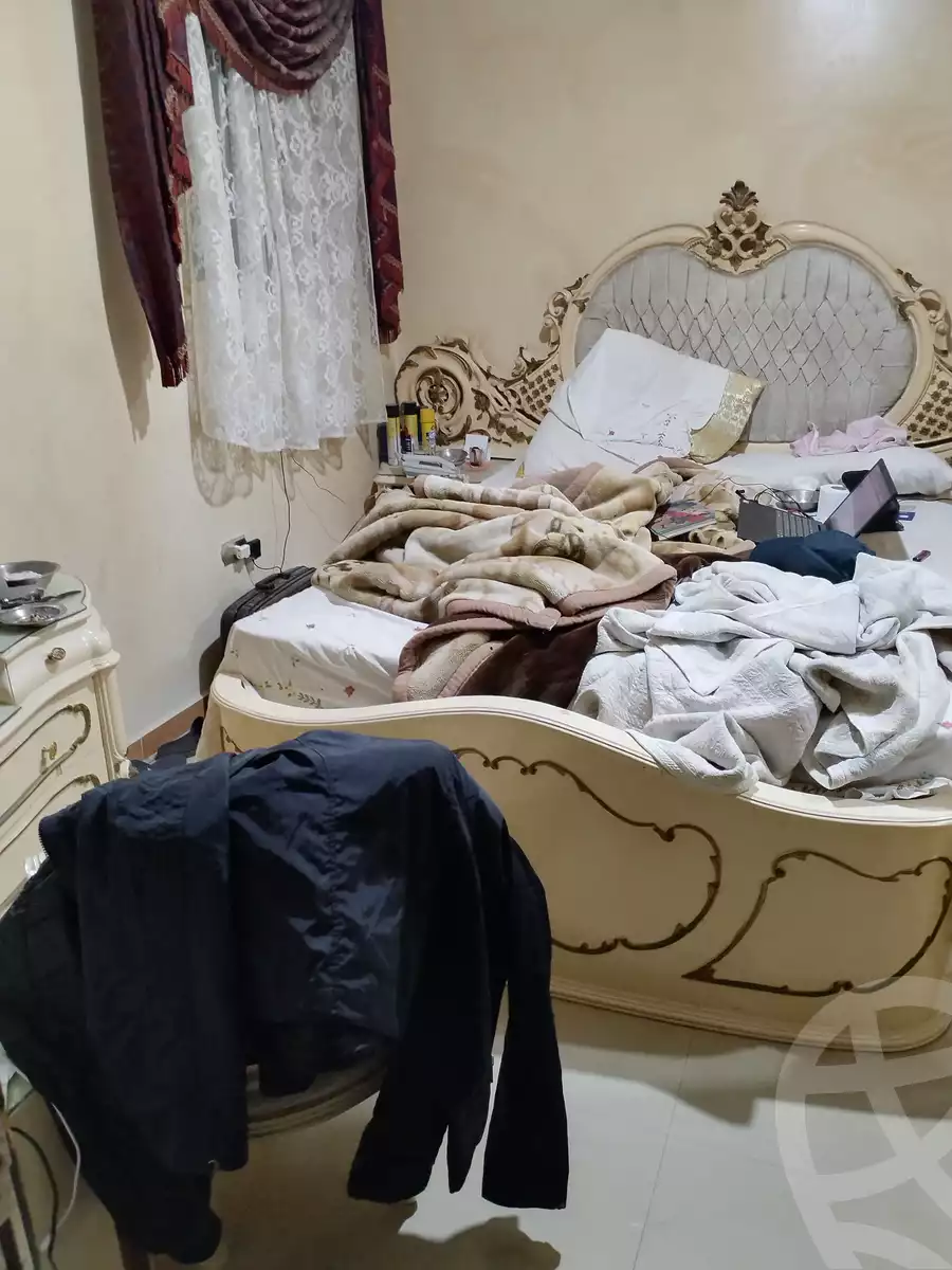 https://aqarmap.com.eg/en/listing/4518710-for-sale-alexandria-el-hanouvel-el-zahraa-city-st