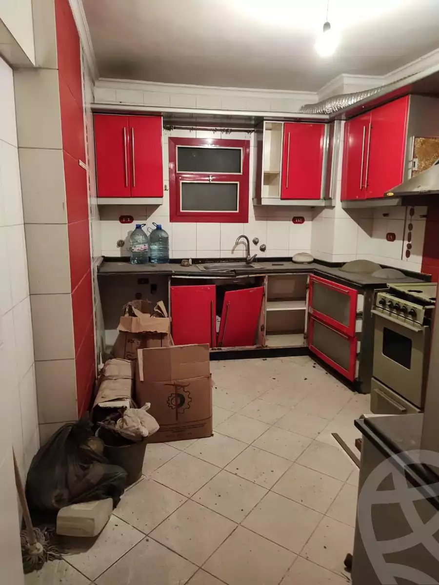 https://aqarmap.com.eg/en/listing/4523860-for-sale-alexandria-miami-street-18-st