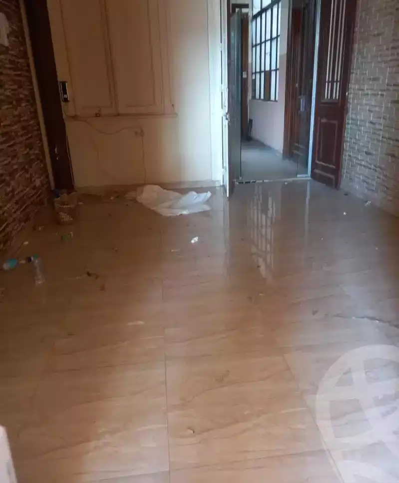 https://aqarmap.com.eg/en/listing/4540120-for-rent-cairo-downtown-abdeen-sharif-al-kabir-st