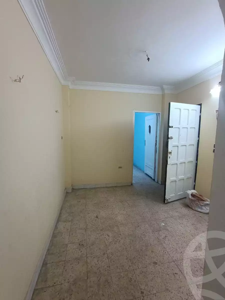 https://aqarmap.com.eg/ar/listing/4540398-for-sale-cairo-ain-shams-ain-shams-el-sharkia-shakir-soliman-st