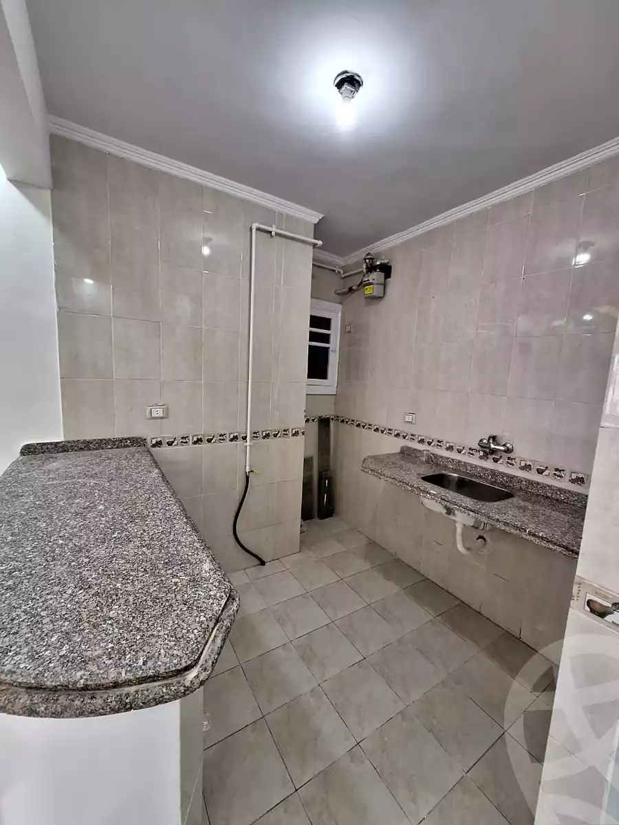 https://aqarmap.com.eg/ar/listing/4571915-for-sale-alexandria-el-asafra-el-asafra-bahri-atlas-st