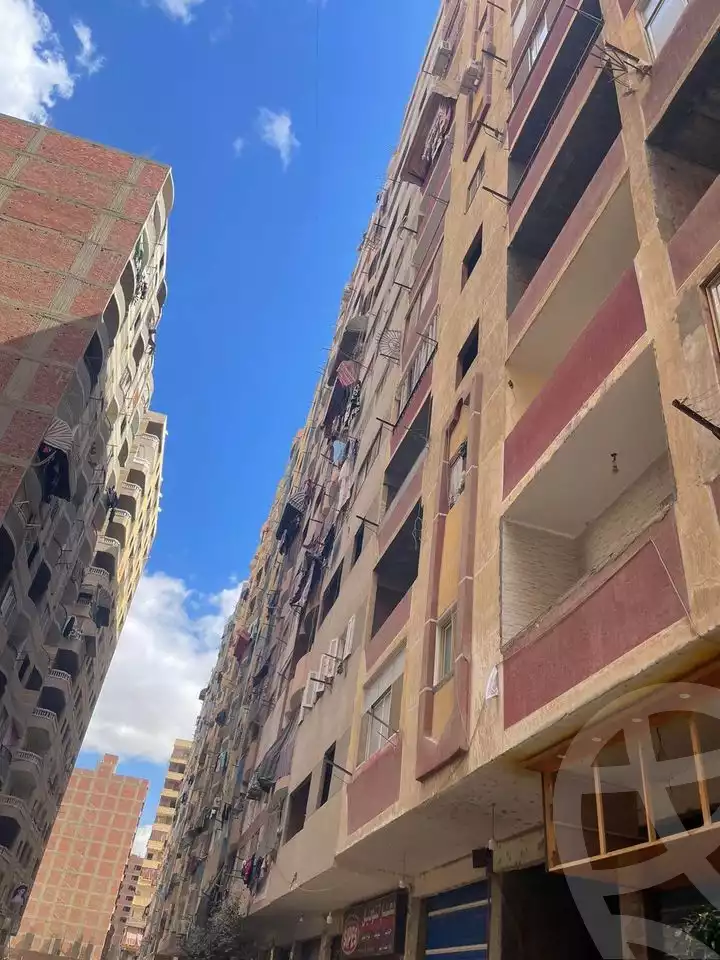 https://aqarmap.com.eg/ar/listing/4577049-for-sale-cairo-helwan-hadayek-helwan-al-nadi