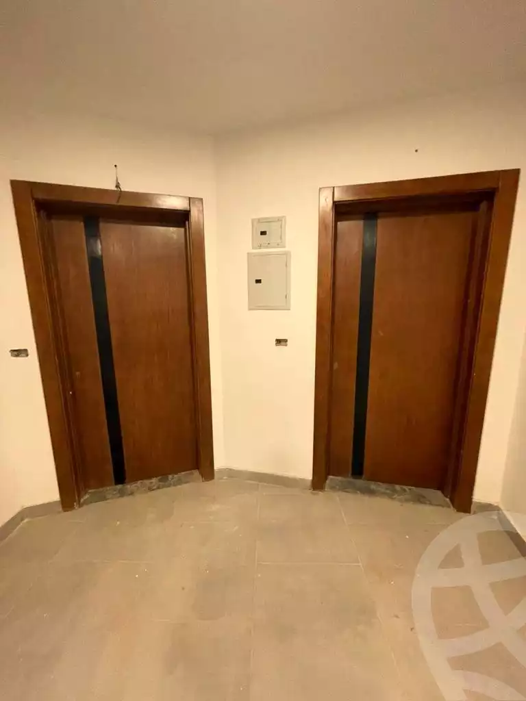 https://aqarmap.com.eg/en/listing/4642082-for-sale-cairo-new-cairo-compounds-kattameya-gate