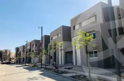 https://aqarmap.com.eg/en/listing/4644401-for-sale-cairo-el-sheikh-zayed-city-compounds-in-sheikh-zayed-etapa