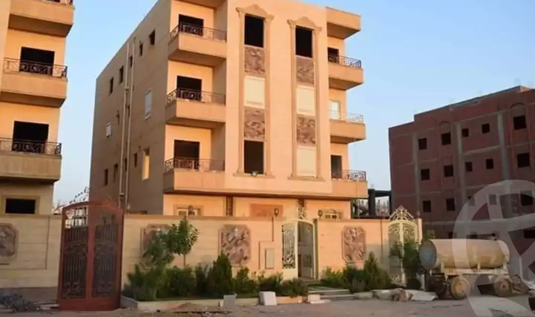 https://aqarmap.com.eg/en/listing/4647293-for-sale-cairo-badr-city-hai-el-ashgar-featured-neighborhood