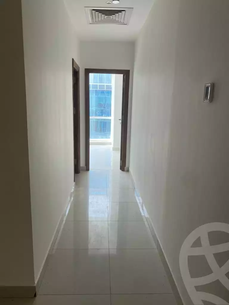 https://aqarmap.com.eg/ar/listing/4649513-for-sale-cairo-el-sheikh-zayed-city-compounds-in-sheikh-zayed-capital-business-park