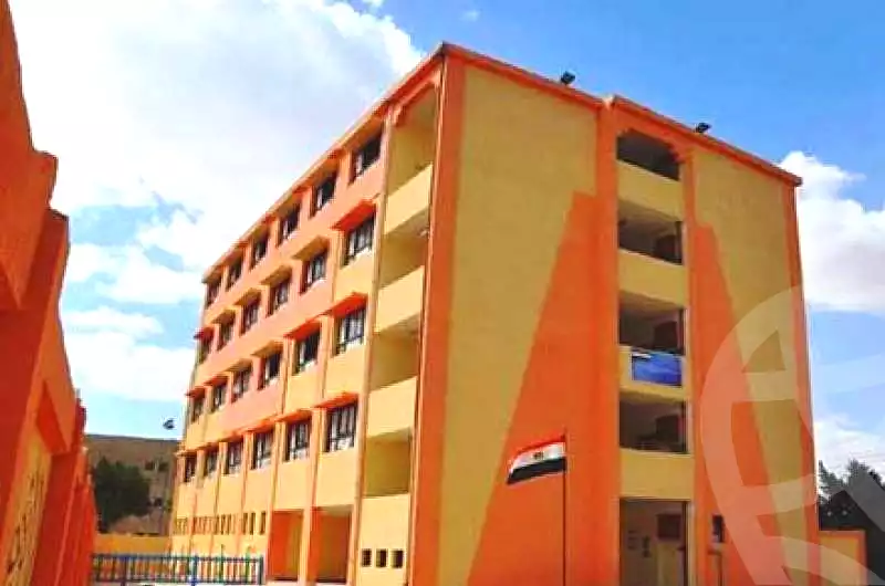 https://aqarmap.com.eg/ar/listing/4622596-for-sale-cairo-new-cairo-ltjm-lkhms-el-kornfol