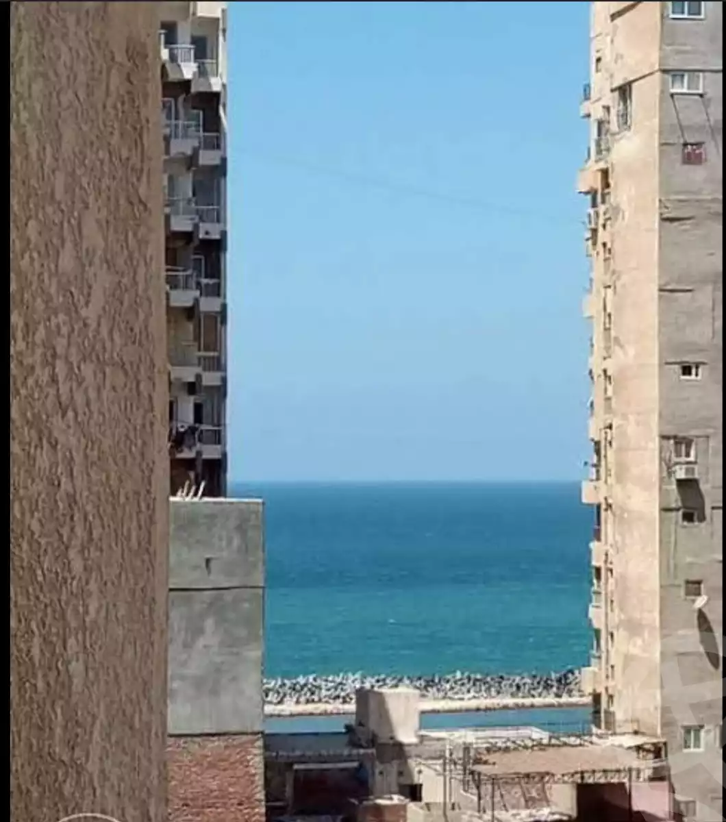 https://aqarmap.com.eg/en/listing/4667288-for-sale-alexandria-sydy-bshr-sydy-bshr-bhry-shr-khld-bn-lwlyd