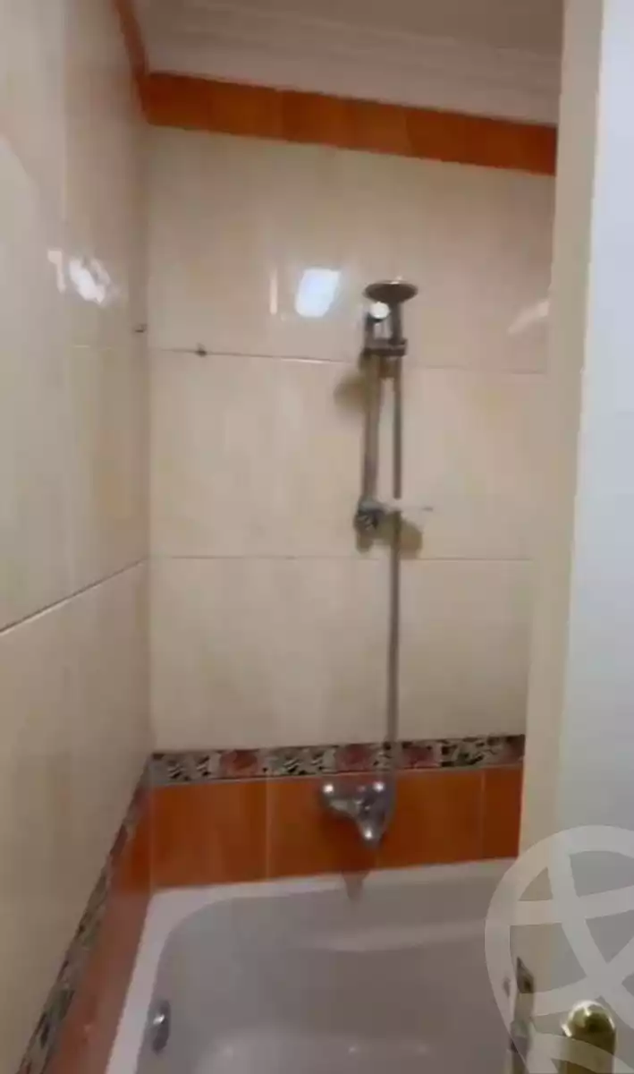 https://aqarmap.com.eg/en/listing/4680350-for-sale-cairo-downtown-abdeen-roushdy-basha-st