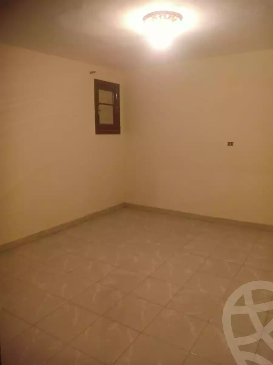 https://aqarmap.com.eg/en/listing/4690990-for-rent-cairo-el-zaytun-lzytwn-lgrby