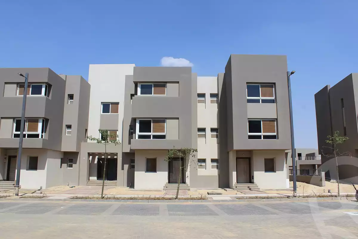 https://aqarmap.com.eg/ar/listing/4697736-for-sale-cairo-el-sheikh-zayed-city-compounds-in-sheikh-zayed-etapa