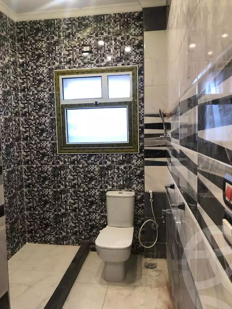 https://aqarmap.com.eg/ar/listing/5775678-for-rent-cairo-new-cairo-el-kornfol-el-kornfol-7