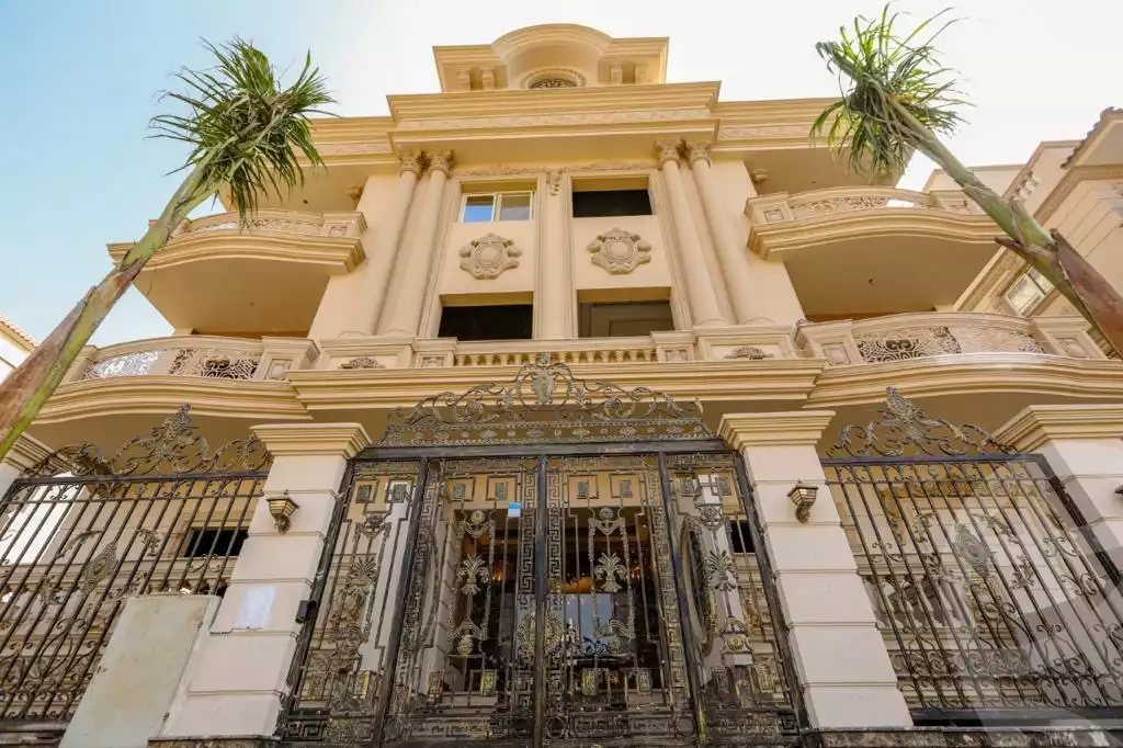 https://aqarmap.com.eg/en/listing/5862845-for-rent-cairo-new-cairo-el-banafsg-el-banafsag-villas