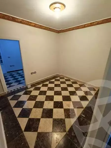 https://aqarmap.com.eg/ar/listing/4725344-for-sale-alexandria-lsywf-el-falki