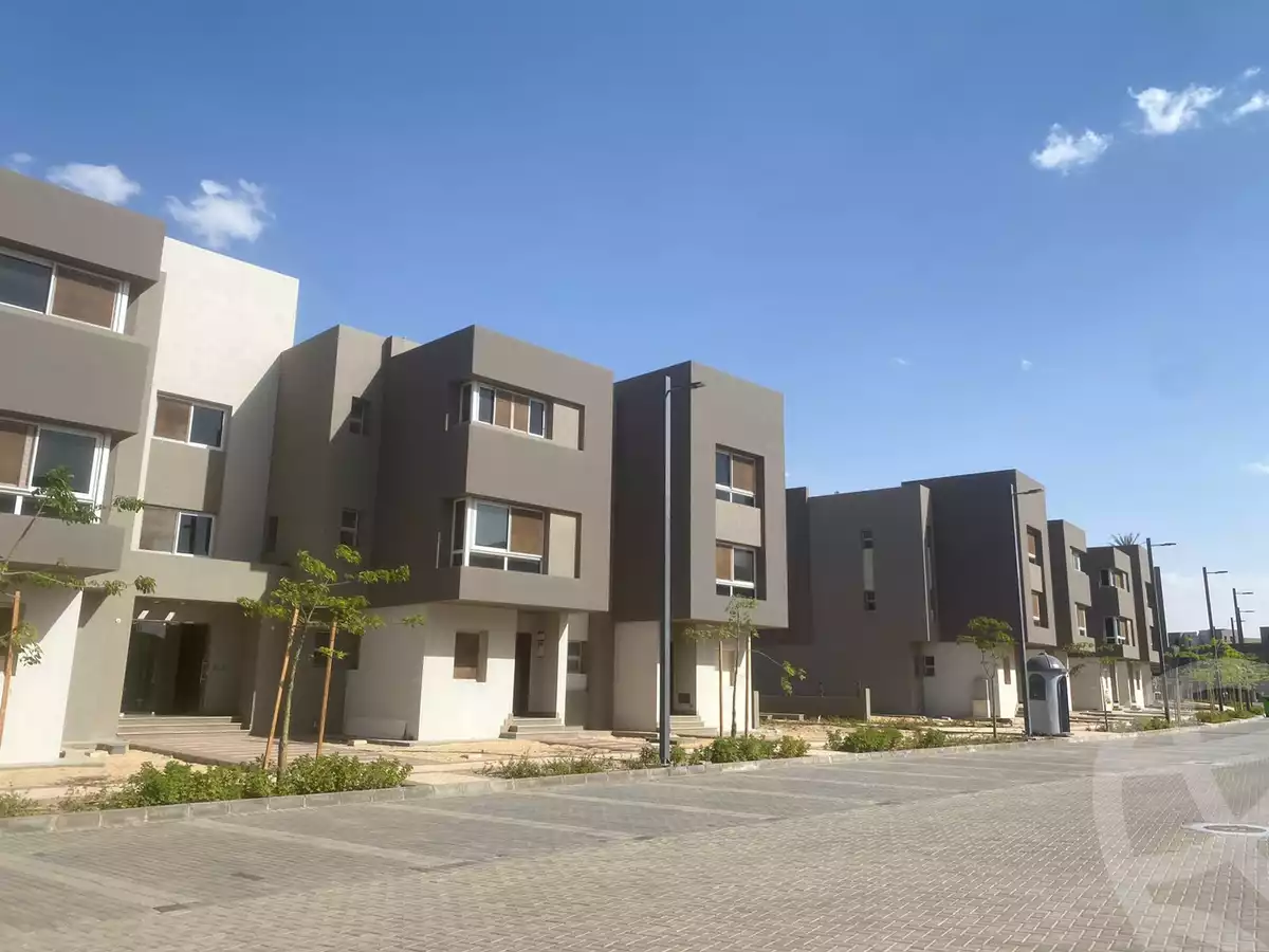 https://aqarmap.com.eg/en/listing/4726548-for-sale-cairo-el-sheikh-zayed-city-compounds-in-sheikh-zayed-etapa
