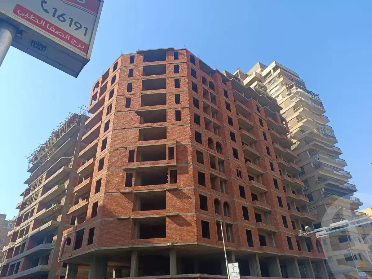 https://aqarmap.com.eg/en/listing/4735983-for-sale-cairo-el-mohandesen-gazert-el-arab