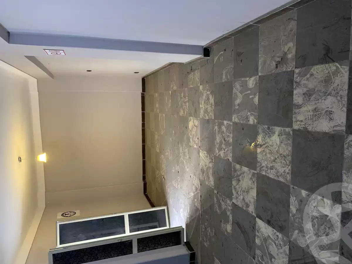 https://aqarmap.com.eg/ar/listing/4743726-for-rent-alexandria-miami-mahmoud-el-isawy-st
