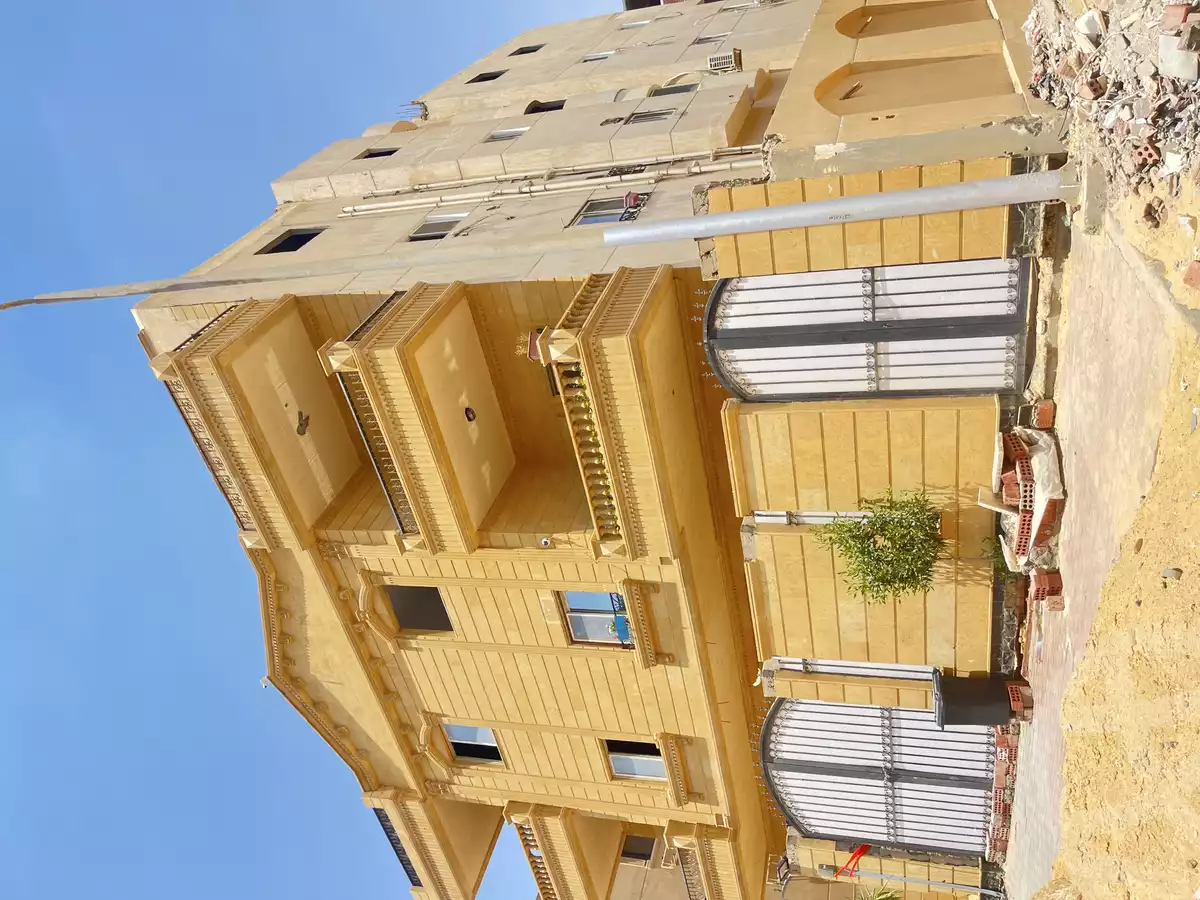 https://aqarmap.com.eg/en/listing/5629925-for-sale-cairo-new-cairo-el-kornfol-el-kornfol-1