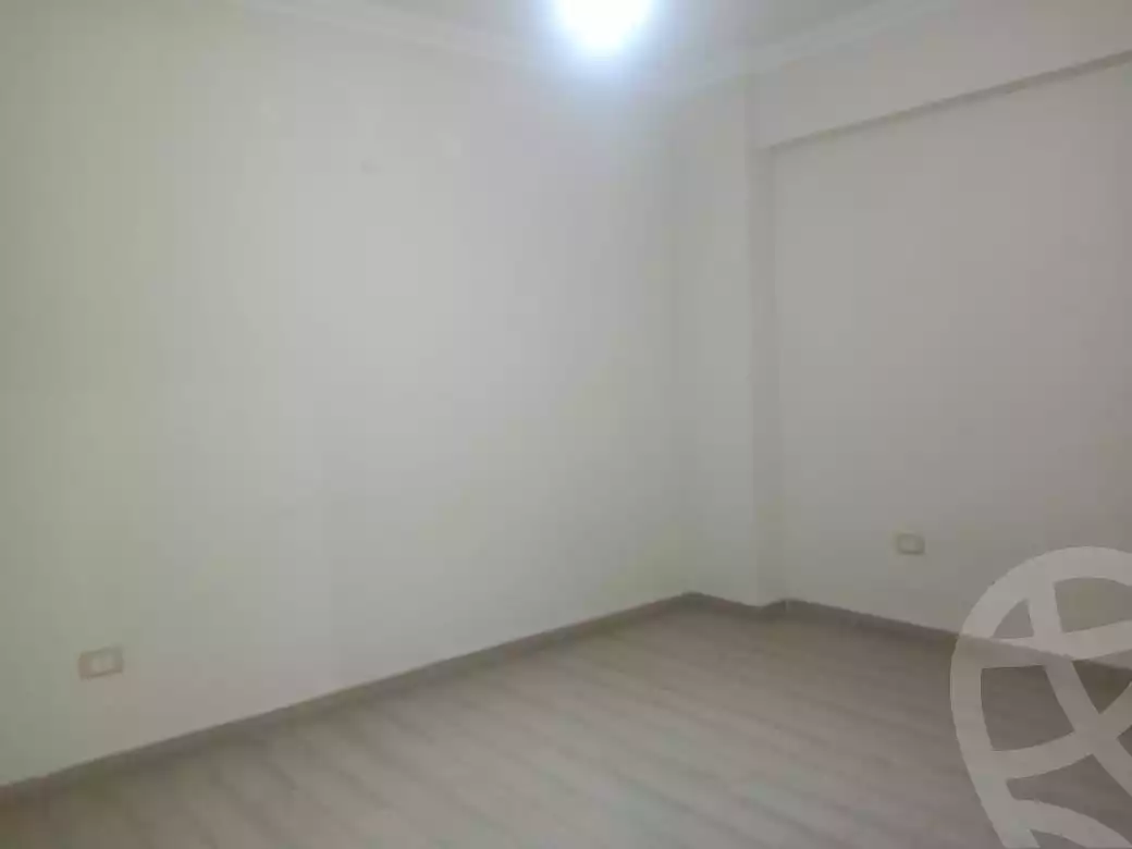 https://aqarmap.com.eg/ar/listing/4766569-for-sale-alexandria-el-seyouf-mostafa-kamel-st