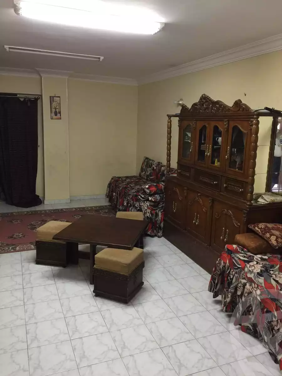 https://aqarmap.com.eg/en/listing/4774799-for-sale-cairo-mokattam-shareaa-9