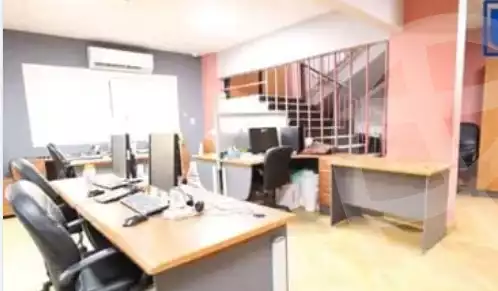 https://aqarmap.com.eg/ar/listing/4777555-for-rent-cairo-heliopolis-el-higaz-square-al-alf-maskan-square-st