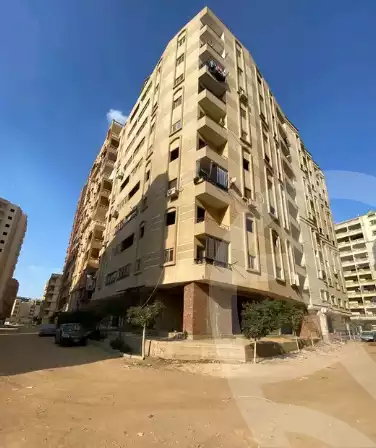 https://aqarmap.com.eg/ar/listing/4781614-for-sale-cairo-madinat-el-salam-gamal-abd-el-nasser