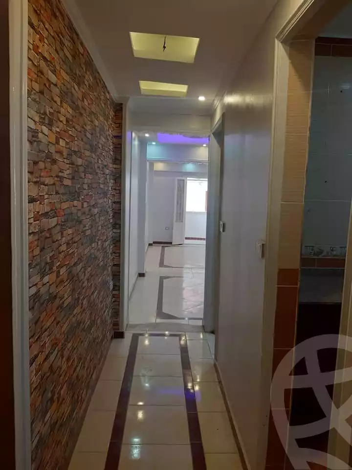 https://aqarmap.com.eg/en/listing/4782473-for-sale-alexandria-lsywf-el-falki