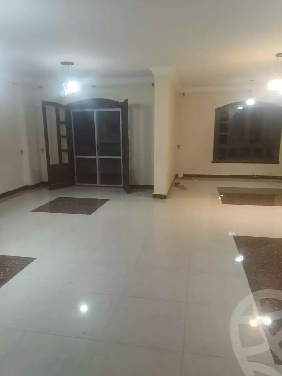 https://aqarmap.com.eg/ar/listing/4786542-for-rent-cairo-mokattam-shareaa-9