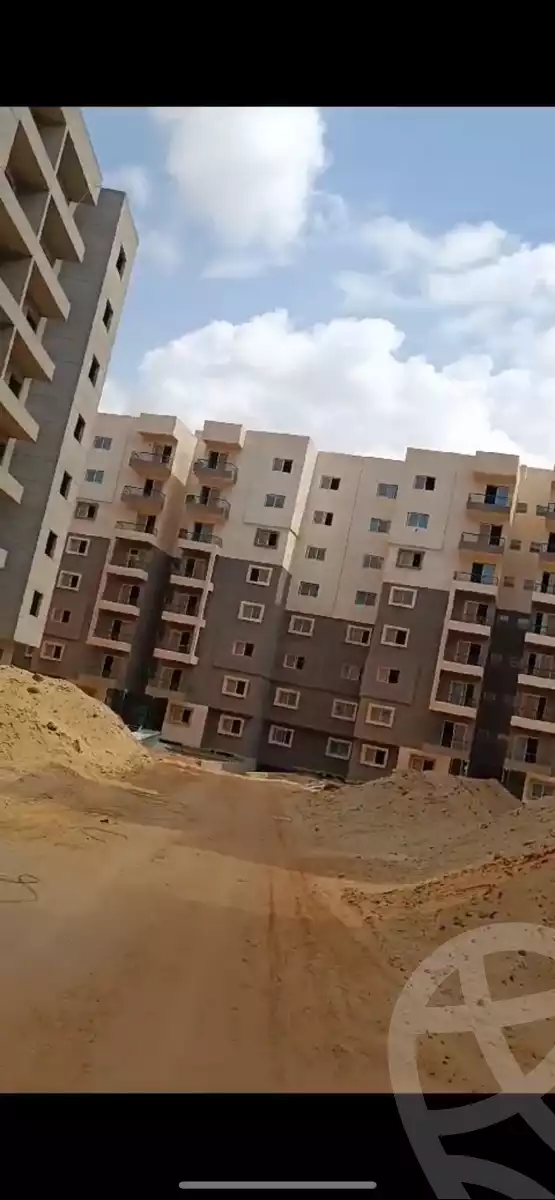 https://aqarmap.com.eg/en/listing/5825326-for-sale-cairo-new-administrative-capital-r7-kmbwnd-d-ltdrys-bjm-lzhr