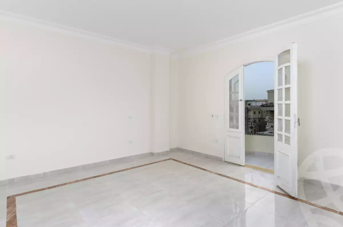 https://aqarmap.com.eg/en/listing/4800089-for-rent-cairo-new-cairo-ganob-el-akadamiya-south-academy-o-el-sheikh-mohamed-el-nasharty-st