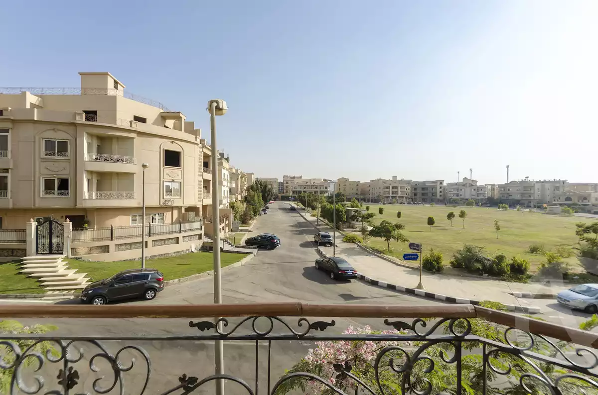 https://aqarmap.com.eg/en/listing/4800089-for-rent-cairo-new-cairo-ganob-el-akadamiya-south-academy-o-el-sheikh-mohamed-el-nasharty-st