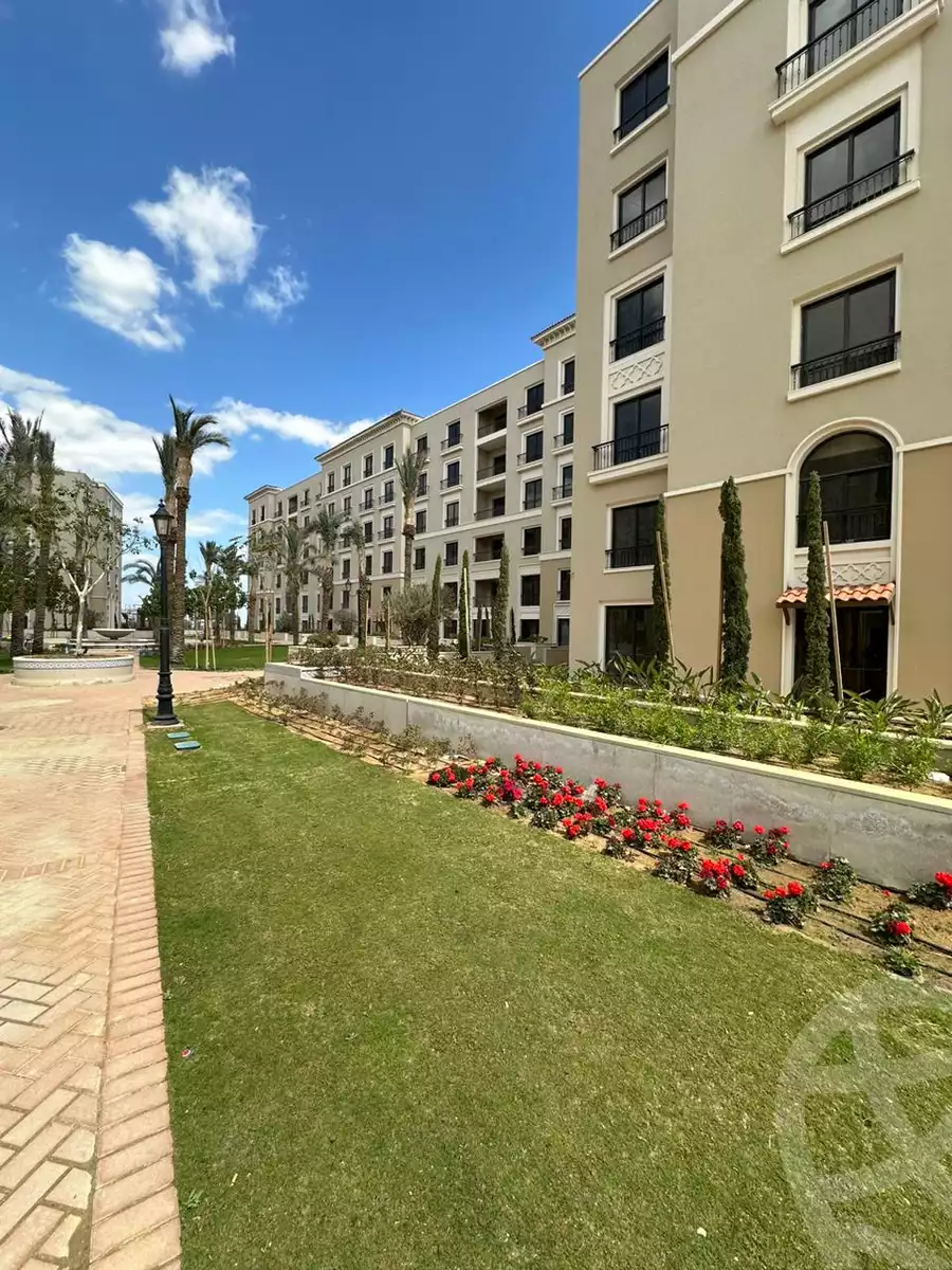 https://aqarmap.com.eg/ar/listing/4803889-for-sale-cairo-el-sheikh-zayed-city-compounds-kmbwnd-fyldj-wyst-dr-llttwyr