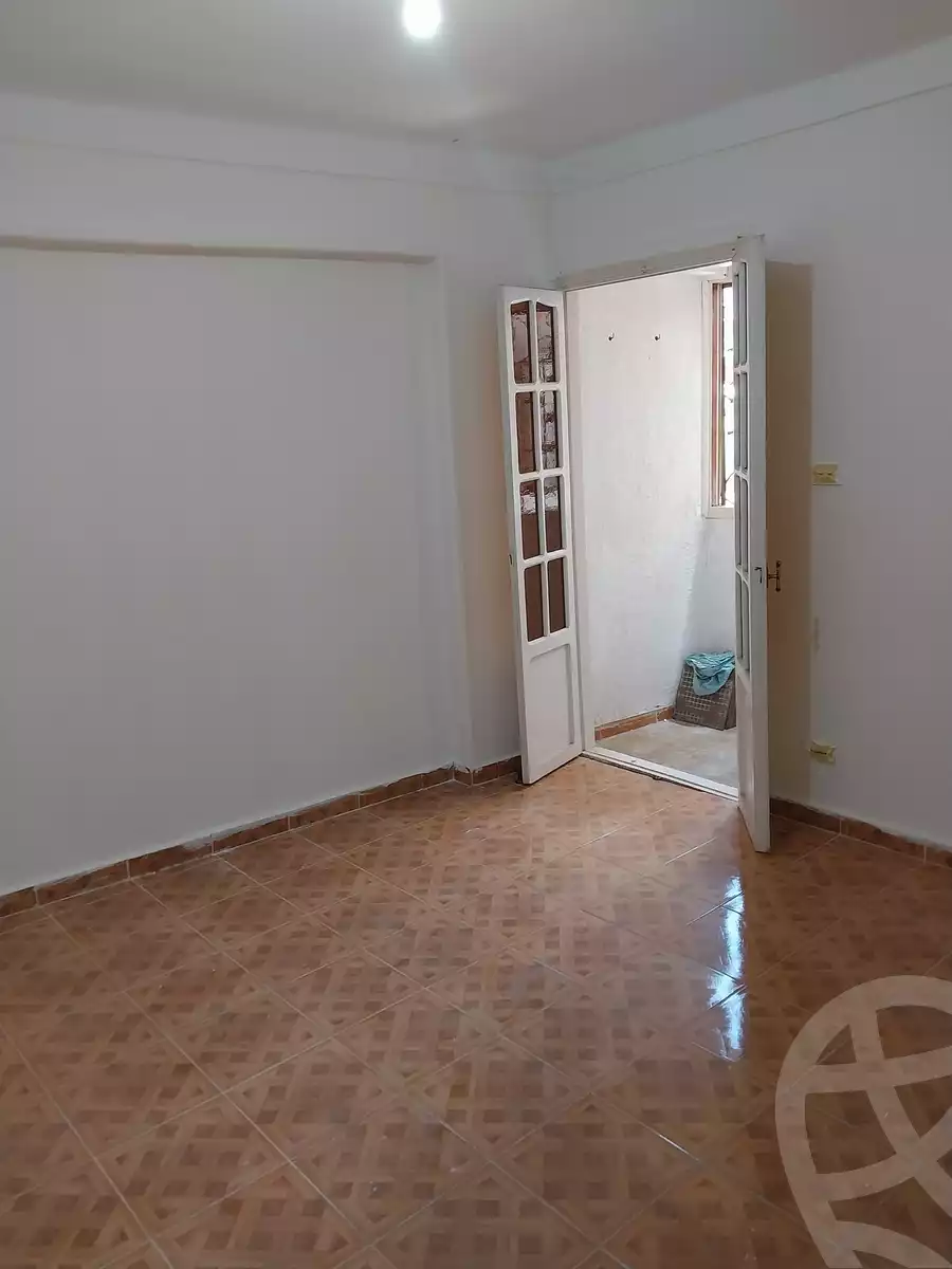 https://aqarmap.com.eg/en/listing/4814665-for-sale-alexandria-miami-mahmoud-el-isawy-st