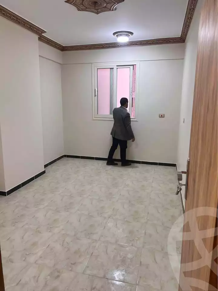 https://aqarmap.com.eg/ar/listing/4820176-for-rent-sohag-mntq-fr-y-bswhj