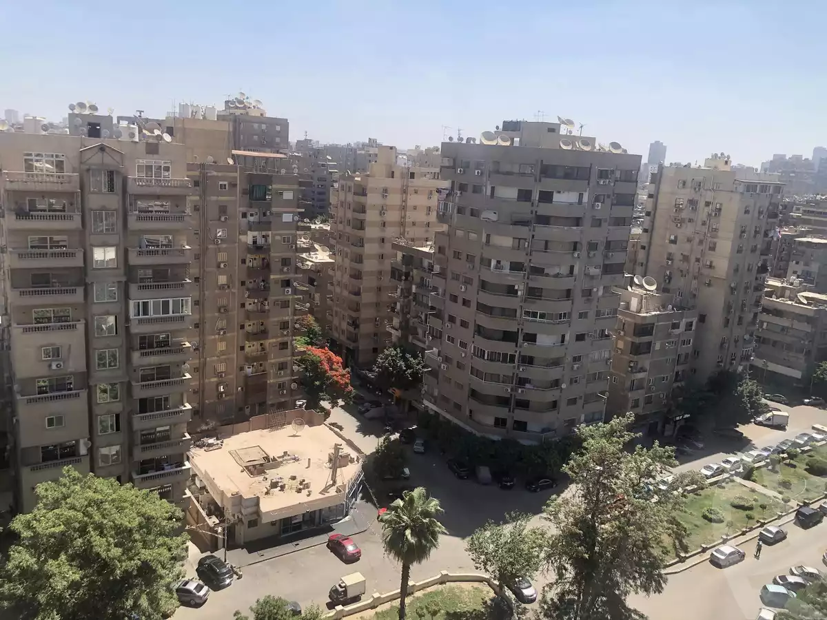 https://aqarmap.com.eg/en/listing/4841844-for-sale-cairo-el-mohandesen-shareaa-ahmed-orabi