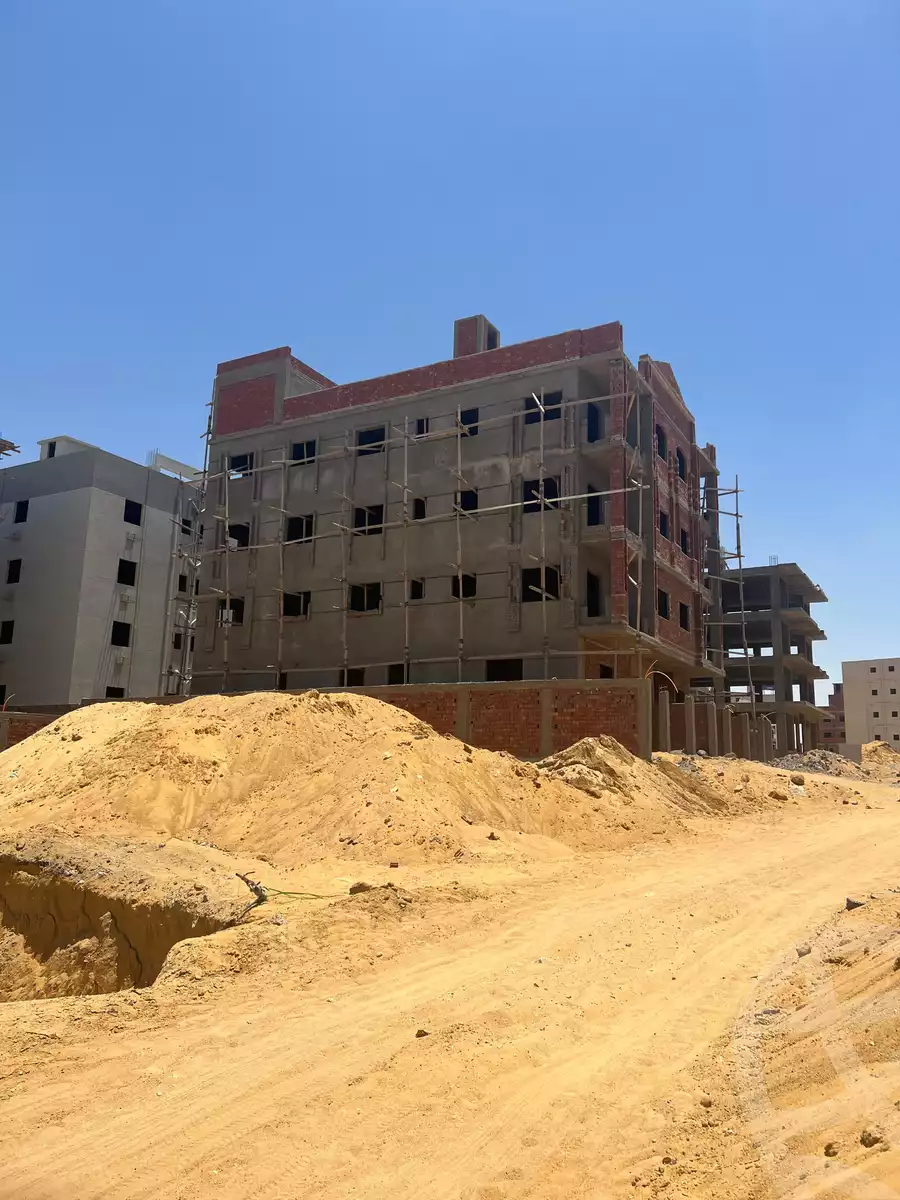 https://aqarmap.com.eg/ar/listing/4848870-for-sale-cairo-new-cairo-new-narges