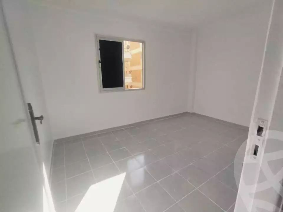 https://aqarmap.com.eg/en/listing/4851604-for-sale-alexandria-l-jmy-shataa-el-nakheel-el-yasmin-st